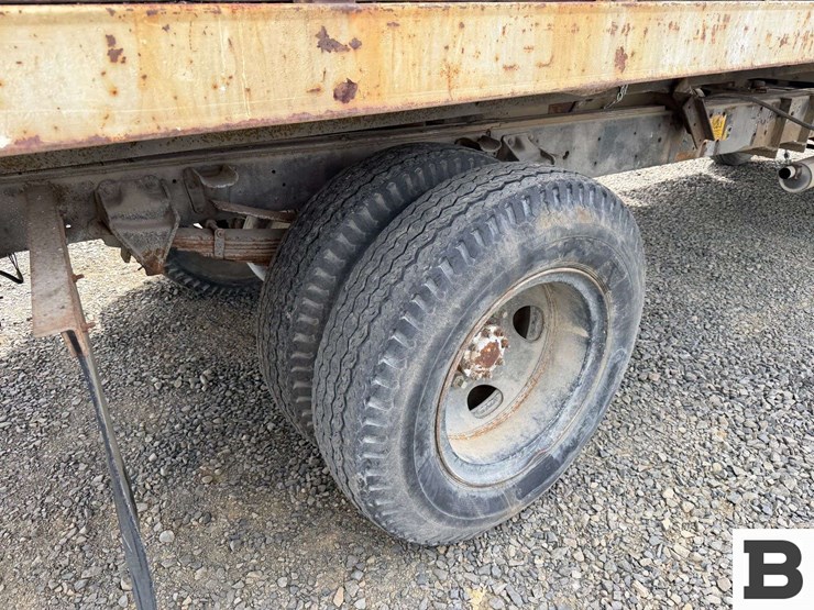 1976-ford-f750-image-19