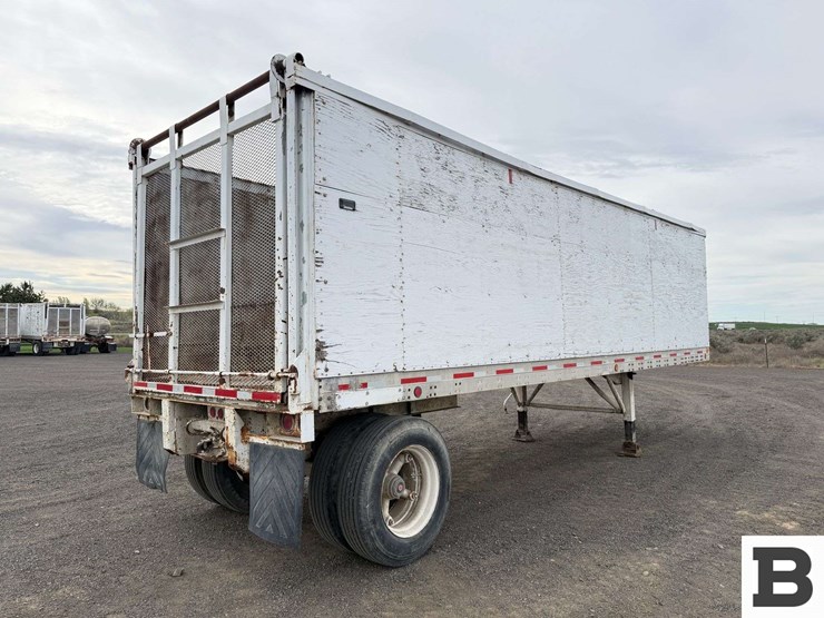 1983-fruehauf-open-top-image-5