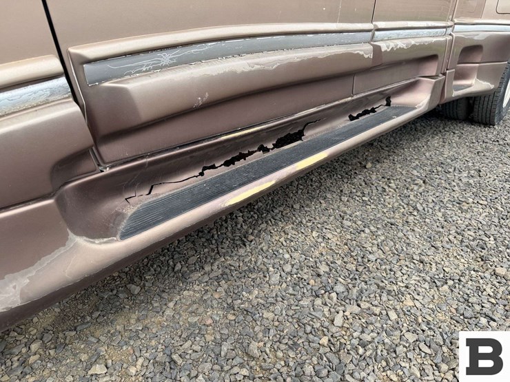 1997-ford-f350-image-12