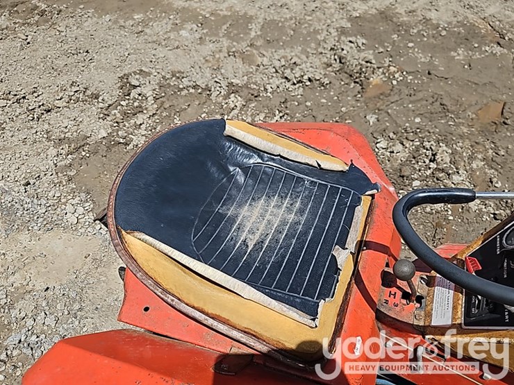 simplicity-2010-image-15