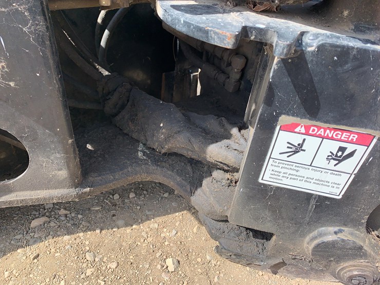 bradco-408w-skid-steer-backhoe-attachment-image-13