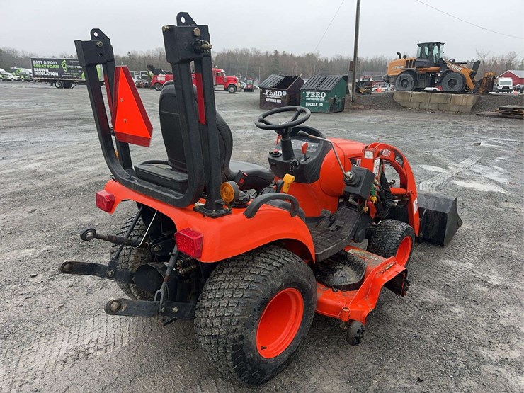 2019-kioti-cs2210-image-5