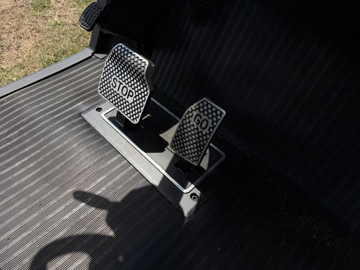 #581-•-#580-•-golf-cart-image-9