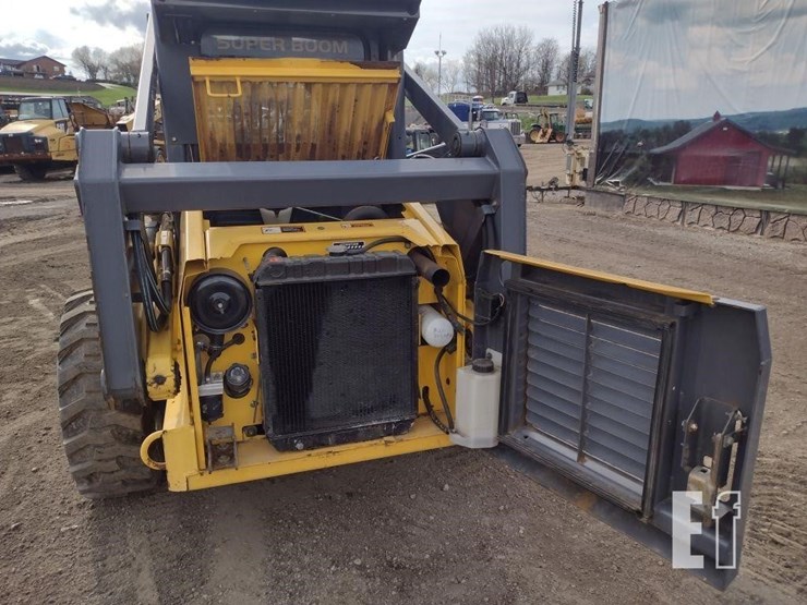 2001-new-holland-ls170-image-24