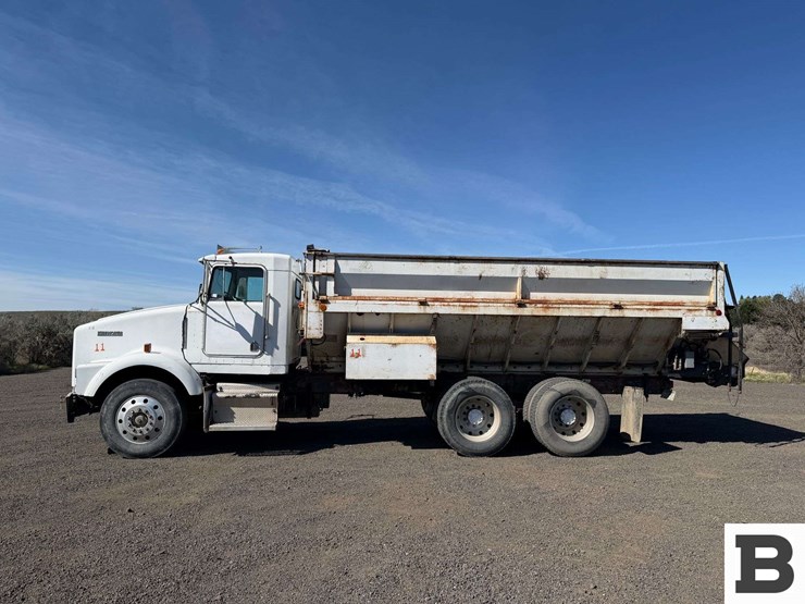 1987-kenworth-t600-image-2