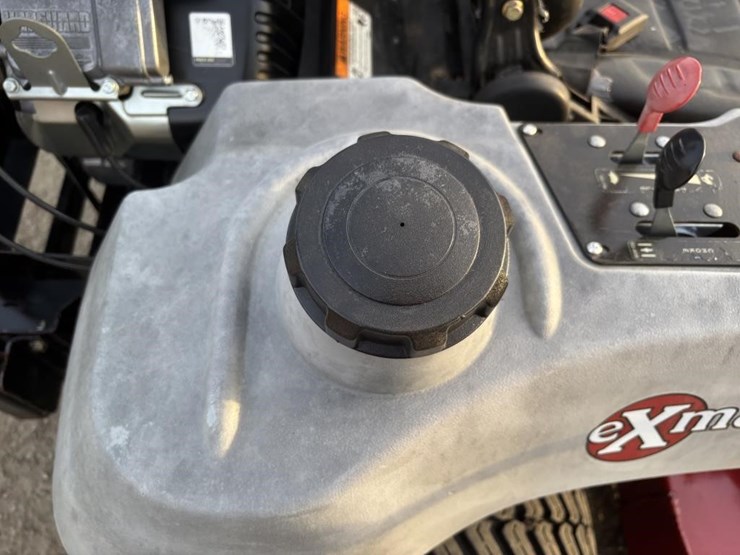 2010-exmark-lxs35bv725-image-16