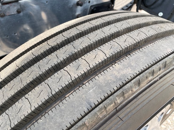 1970-peterbilt-358-image-105