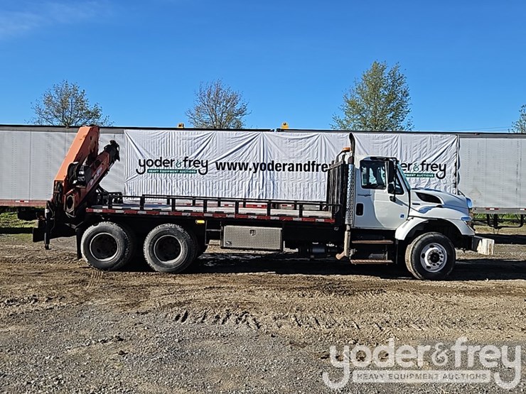 2008-international-7400-image-6