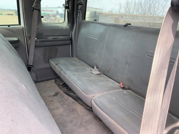 2004-ford-f350-image-13