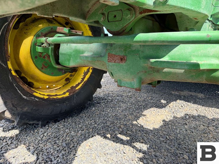 2013-john-deere-7200r-image-16