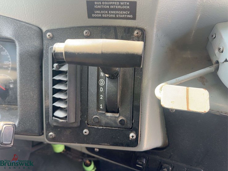 2009-bluebird-vision-image-22