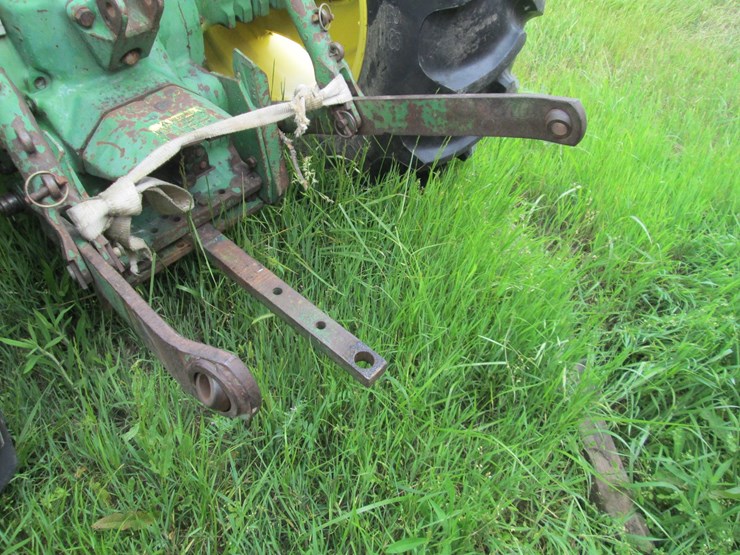 1976-john-deere-2040-image-7