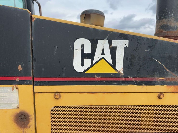 1997-caterpillar-d4c-xl-image-19