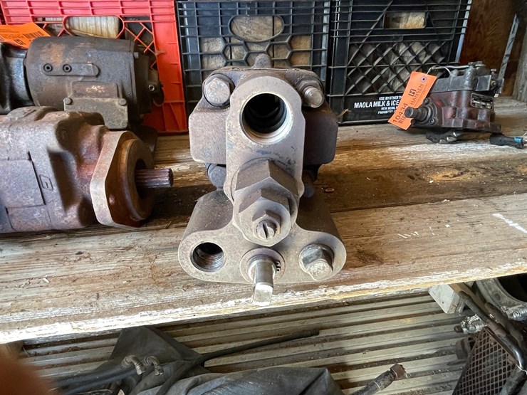 #10432-•-gresen-big-hydraulic-pump-image-8