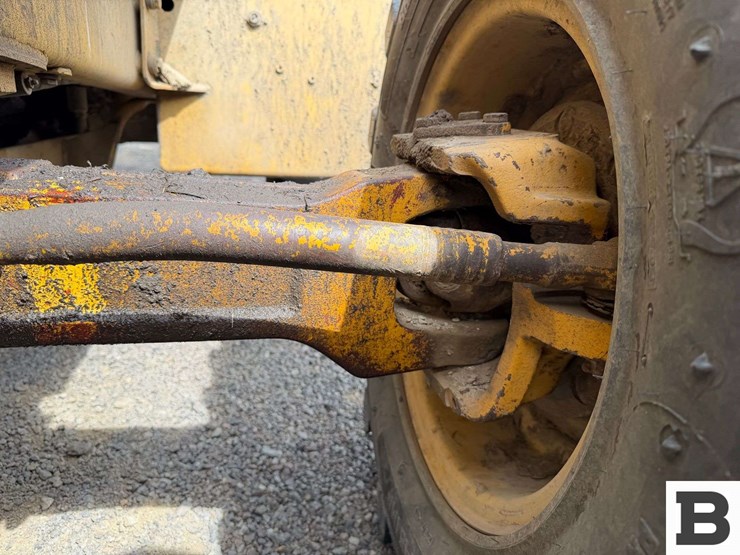 1993-caterpillar-416b-image-25