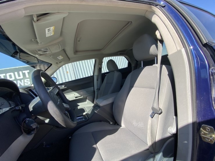 2006-chrysler-300-sedan-image-23