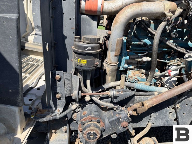 1997-international-4900-image-34