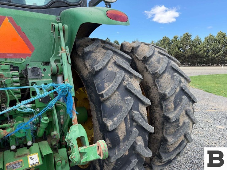 2013-john-deere-7200r-image-36