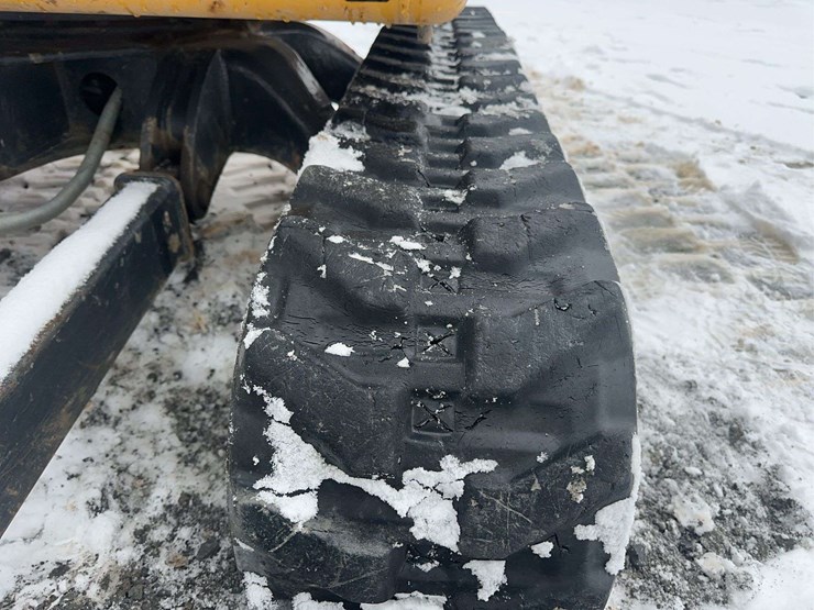 2019-deere-35g-image-11