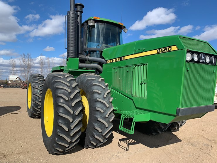 1989-john-deere-8560-image-18