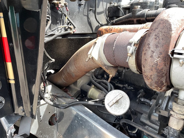 1970-peterbilt-358-image-96