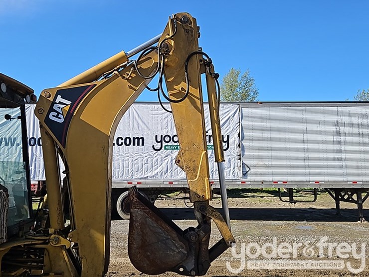 caterpillar-426c-image-16