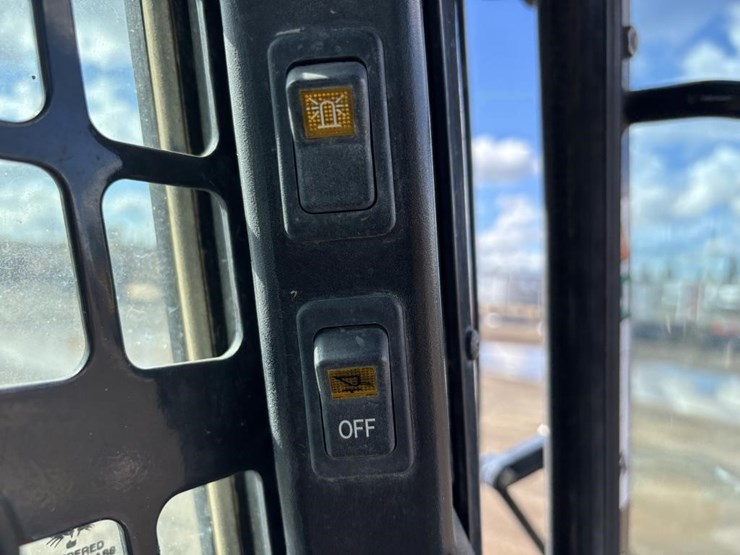 2018-bobcat-s595-image-32