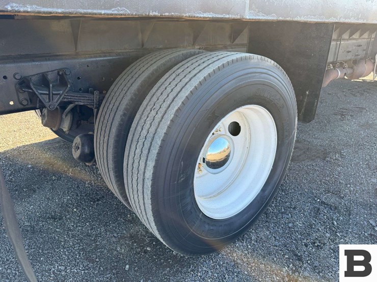 2008-international-durastar-4300-image-28