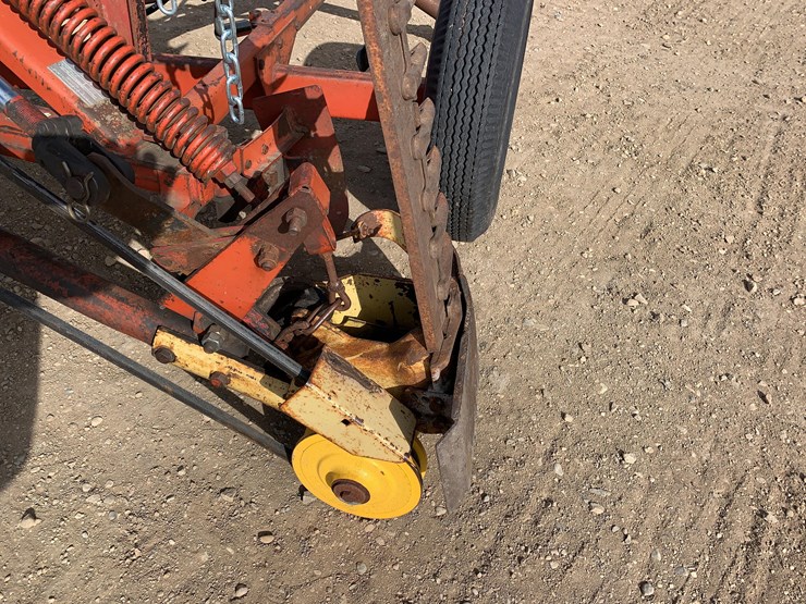 new-holland-456-image-4