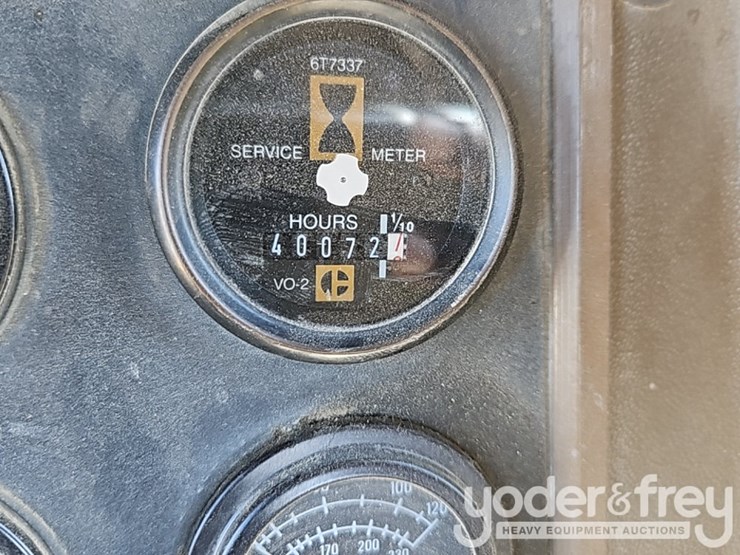 1990-caterpillar-d9n-image-29