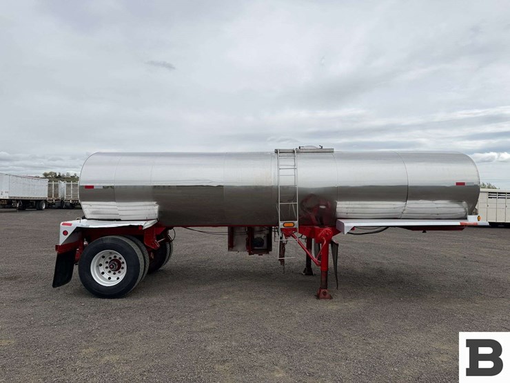 1972-brenner-tank-trailer-image-6