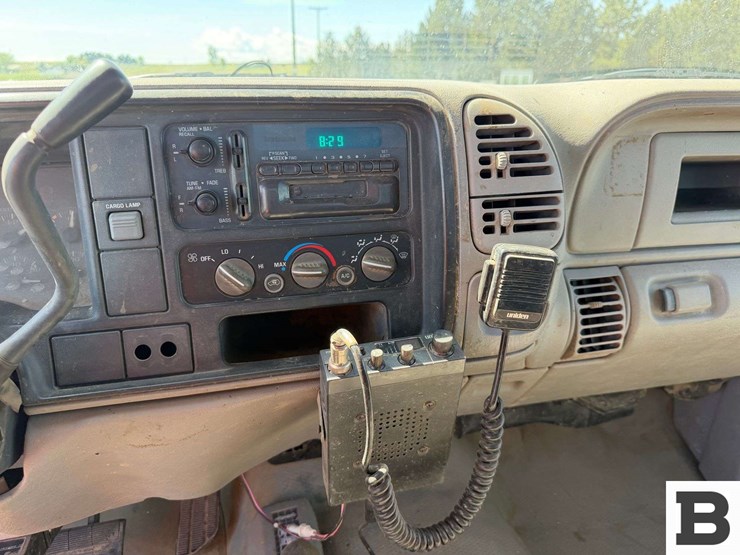 1997-chevrolet-gmt400-image-26