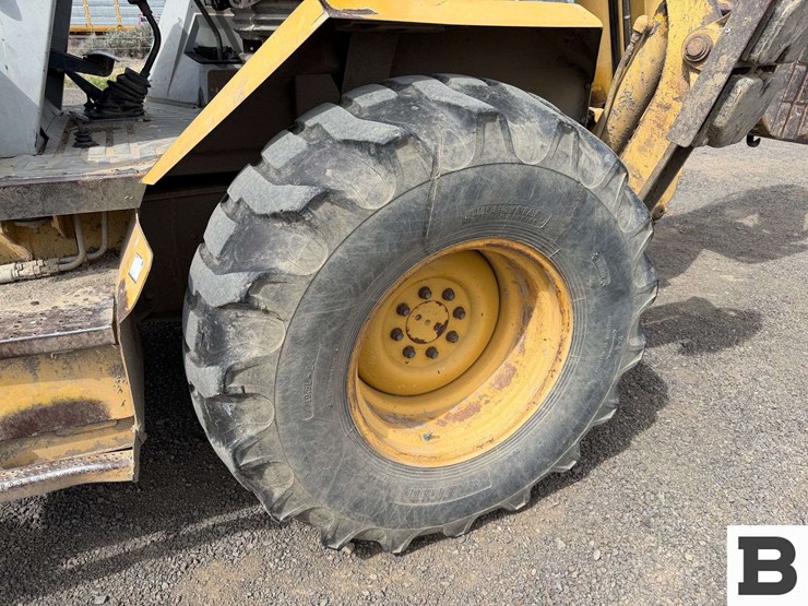 1993-caterpillar-416b-image-28