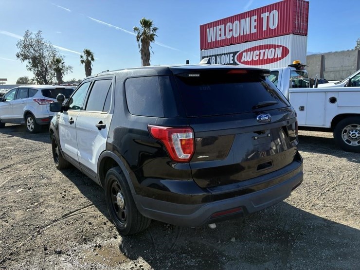 2017-ford-explorer-police-interceptor-image-4
