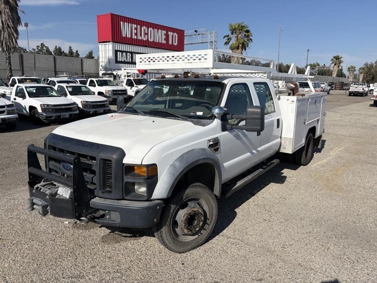 2010-ford-f450-image-1