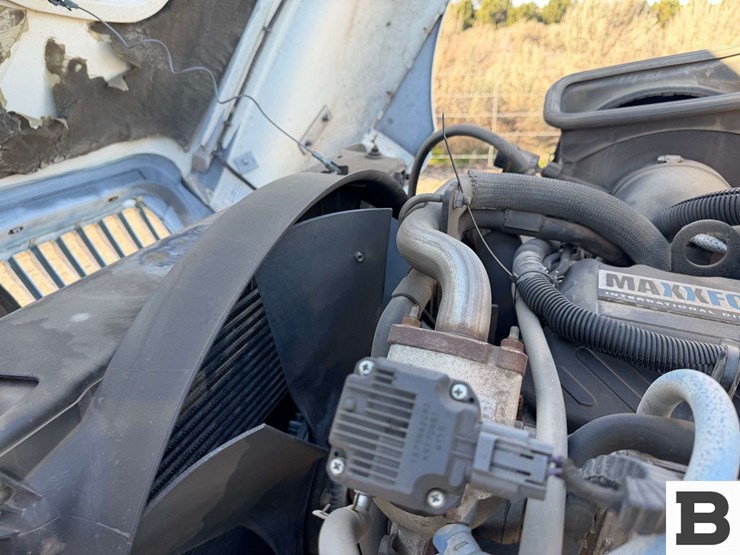 2008-international-durastar-4300-image-44