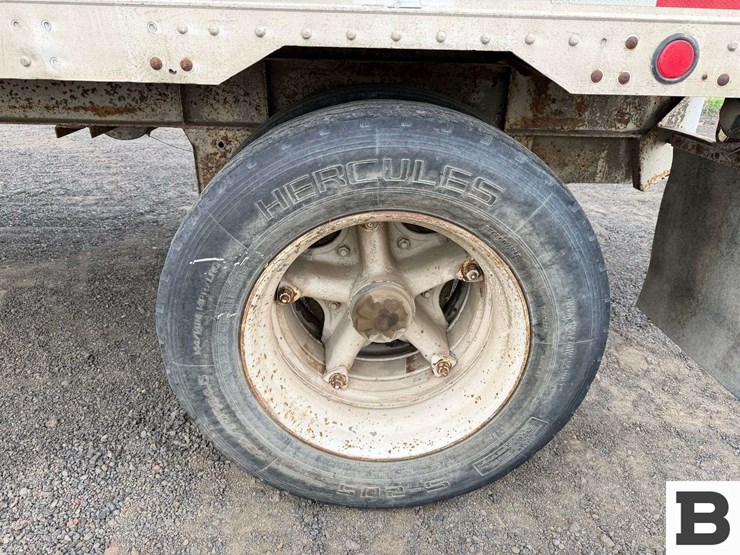 1984-fruehauf-open-top-image-19