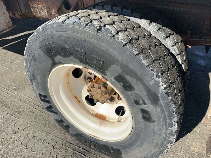 2019-international-4300-sba-image-10