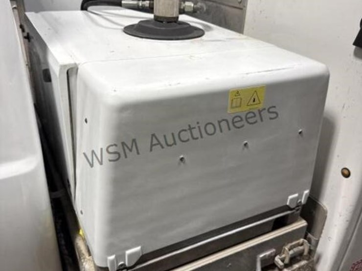 2013-ford-f450-image-16