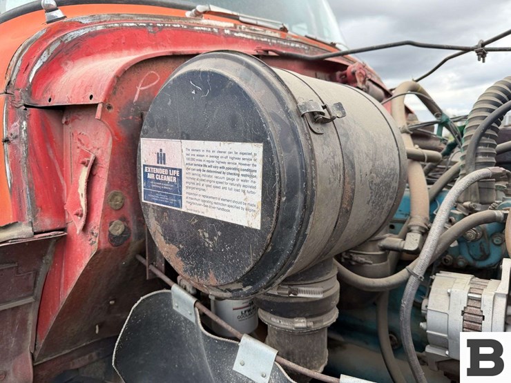 1974-international-f1800-image-44