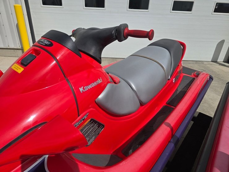 #60-•-kawasaki-1100-stx-jet-skis-image-14