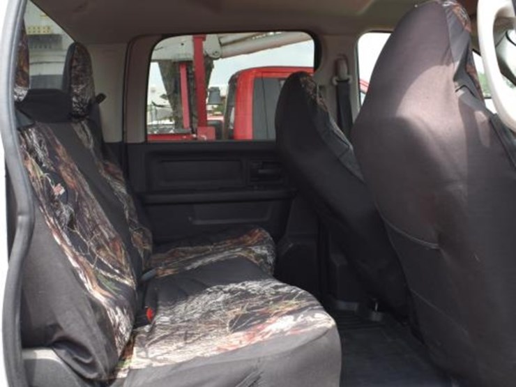 2016-dodge-2500-image-12