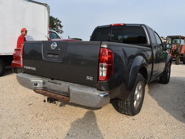 2008-nissan-frontier-image-3