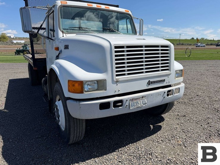 1997-international-4900-image-8