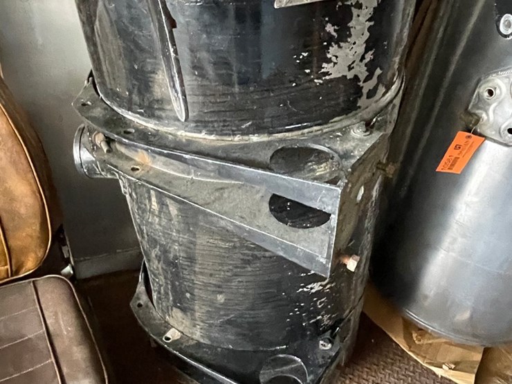 peterbilt-358-image-12