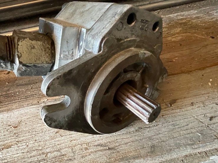 #10440-•-prince-direct-mount-hydraulic-pump-image-3