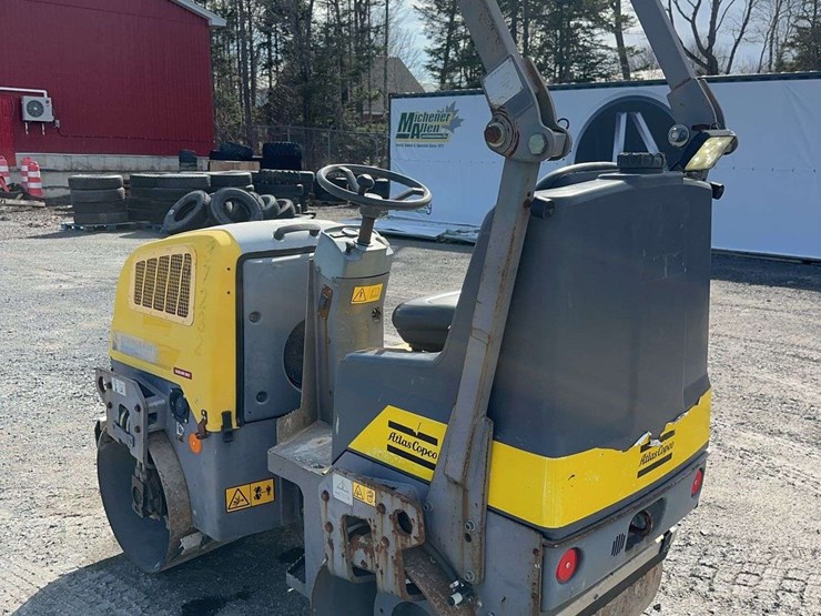 2016-dynapac-cc900g-image-7