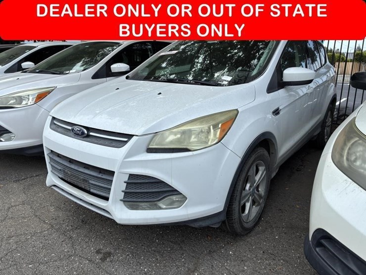 2013-ford-escape-se-image-1