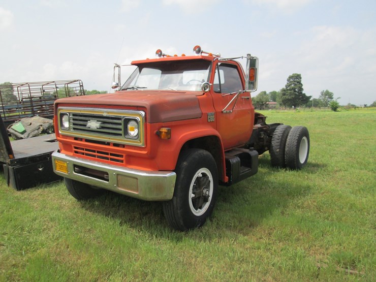 1973-chevrolet-c65-image-1