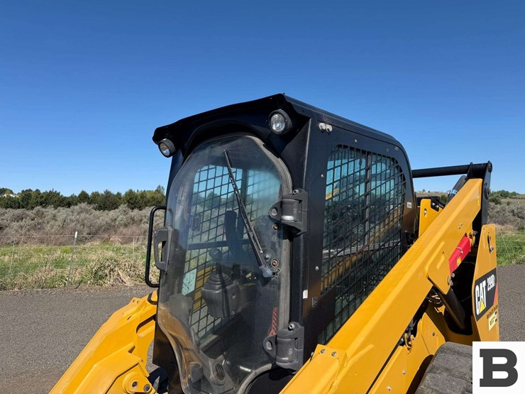 2017-caterpillar-299d2-image-16